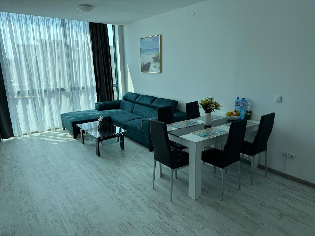 Spacious And Cozy Apartment In Complex Del Sol Primorszko Kültér fotó