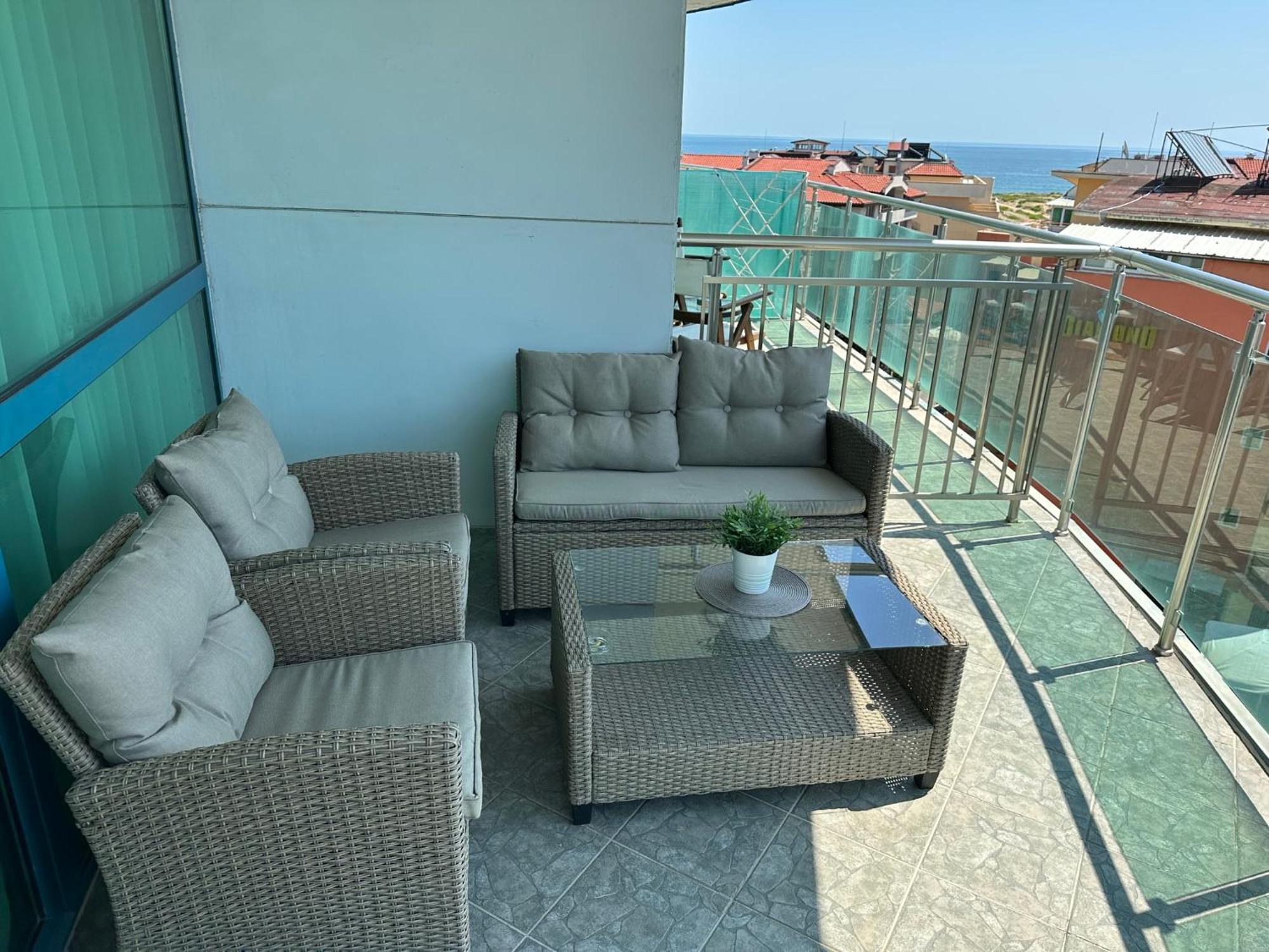 Spacious And Cozy Apartment In Complex Del Sol Primorszko Kültér fotó
